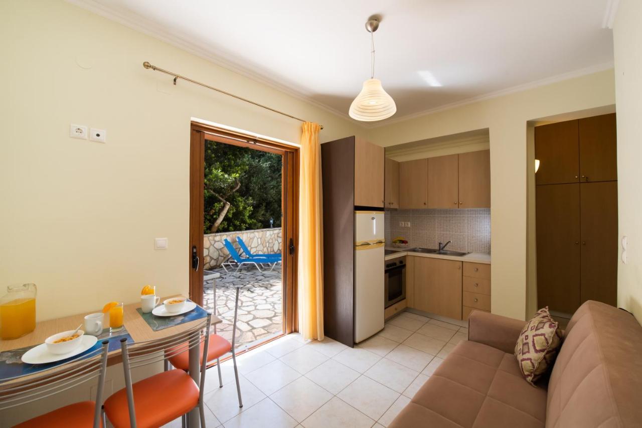 Delphinus Villas-Villa Nikitas Áyios Nikítas Eksteriør billede