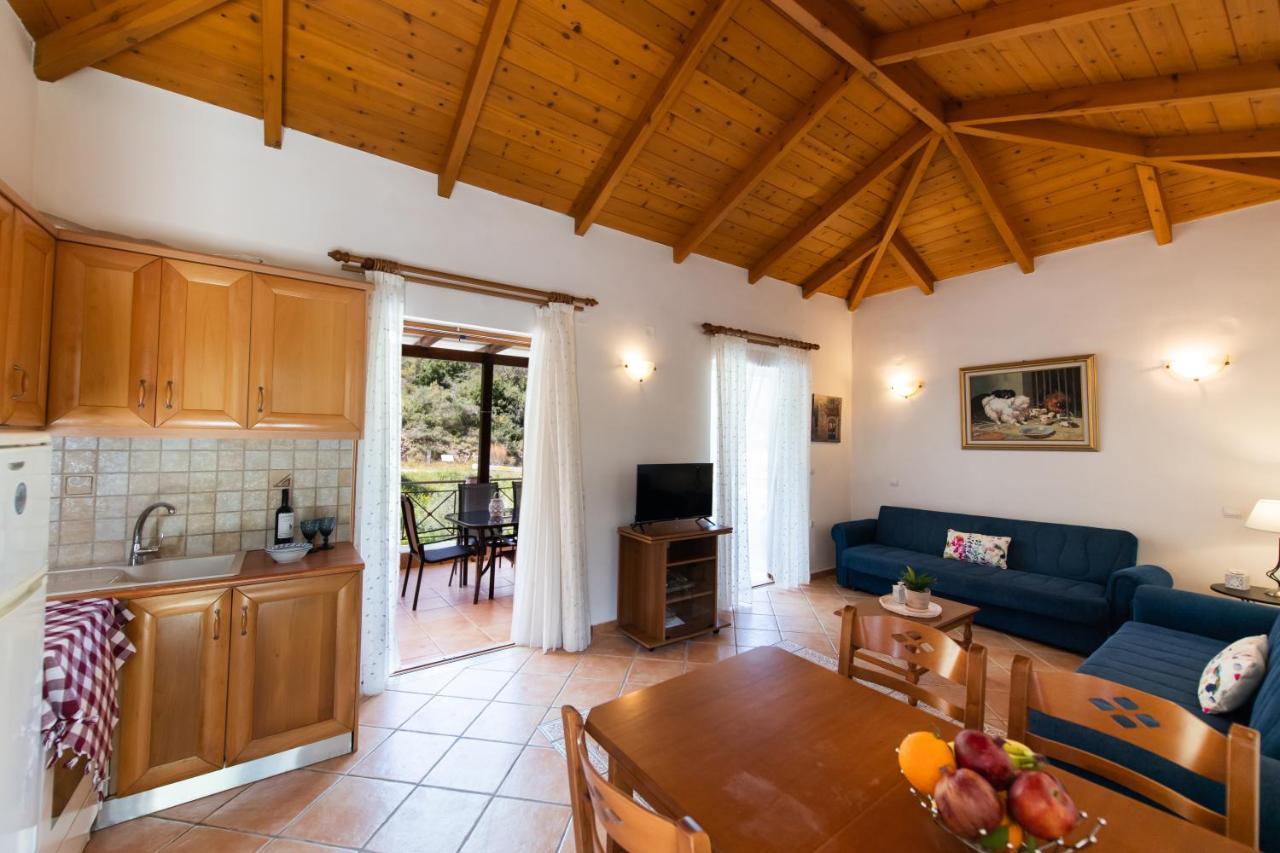 Delphinus Villas-Villa Nikitas Áyios Nikítas Eksteriør billede
