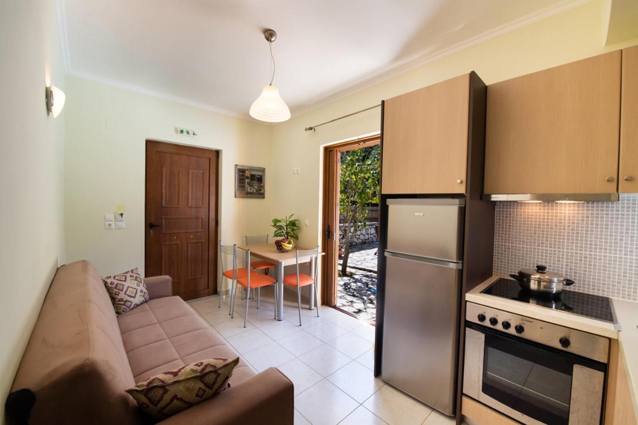 Delphinus Villas-Villa Nikitas Áyios Nikítas Eksteriør billede